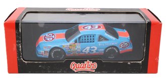 1:43 Richard Petty #43 STP Pontiac Grand Prix