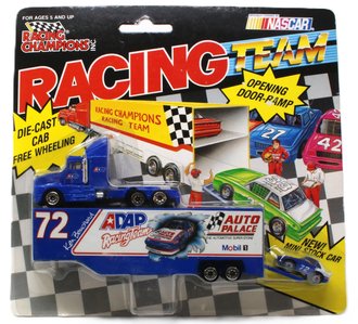 1:87 Team Transporter - Ken Bouchard #72 Auto Palace/Mobil 1 w/Mini Stock Car