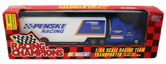 1:64 Team Transporter - Penske Racing