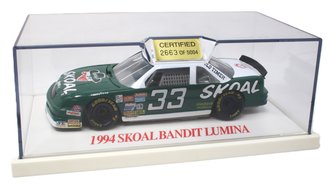 1:24 Harry Gant #33 Chevy "Skoal Bandit - Harry Gant's Last Ride"