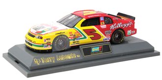 1:43 Terry Labonte 1998 Kellogg's Monte Carlo #5 (Red/Yellow)