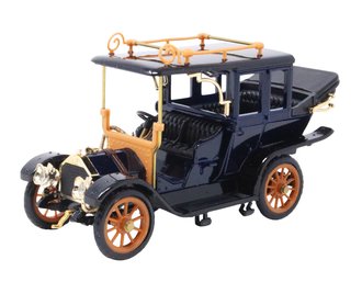 1:43 1909 Landaulet Bianchi Scoperta (Dark Blue/Black)