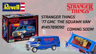 1:25 Stranger Things - 1977 GMC The Squawk Van (Model Kit)