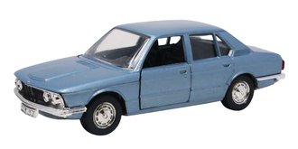 1:43 BMW 525 (Blue Grey)