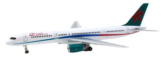 1:200 Boeing 757-200 "Air2000" 1:200 Boeing 757-200 "Air2000"