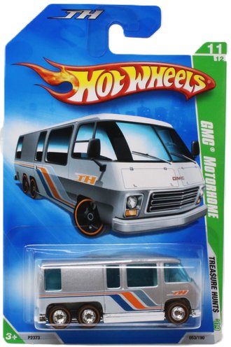 Super Treasure Hunt 1:64 GMC Motorhome (Metallic Pearl Silver)