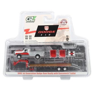 Super Chase 1:64 1992 1st Gen Dodge Ram Flatbed Dually w/Gooseneck Flatbed Trailer *Silver Chrome* Super Chase 1:64 1992 1st Gen Dodge Ram Flatbed Dually w/Gooseneck Flatbed Trailer *Silver Chrome*