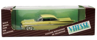 1:43 1959 Chevy Impala (Closed) (Light Yellow)