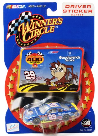 1:64 Kevin Harvick #29 Chevy Monte Carlo "Goodwrench/Looney Tunes" 1:64 Kevin Harvick #29 Chevy Monte Carlo "Goodwrench/Looney Tunes"