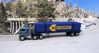 Mack Ultra-Liner COE Sleeper w/Flatbed & Tarped Load "Werner Enterprises" Mack Ultra-Liner COE Sleeper w/Flatbed & Tarped Load "Werner Enterprises"