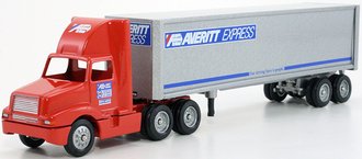 International 8300 Day Cab w/Van Trailer "Averitt Express" International 8300 Day Cab w/Van Trailer "Averitt Express"