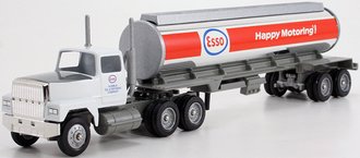 Ford 9000 Day Cab w/Cylindrical Tanker Trailer "Esso - Humble Oil" Ford 9000 Day Cab w/Cylindrical Tanker Trailer "Esso - Humble Oil"
