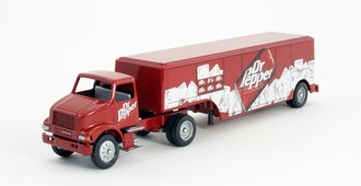 International 4100 Day Cab w/Beverage Trailer "Dr. Pepper" International 4100 Day Cab w/Beverage Trailer "Dr. Pepper"
