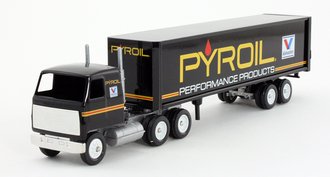 Mack Ultra-Liner COE Sleeper w/Van Trailer Pyroil - Valvoline"