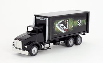 Kenworth T800 Box Delivery Truck "Molson" Kenworth T800 Box Delivery Truck "Molson"