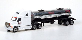 Ford AeroMax Louisville Sleeper w/Cylindrical Tanker "Hazmat Environmental" Ford AeroMax Louisville Sleeper w/Cylindrical Tanker "Hazmat Environmental"