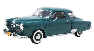 1:24 1950 Studebaker Champion Coupe (Aqua Green) *** Paint Rash/Small Crack in Windshield*** 1:24 1950 Studebaker Champion Coupe (Aqua Green) *** Paint Rash/Small Crack in Windshield***