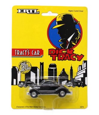 1:64 Dick Tracy - Tracy's Car *** Bent Blister Card ***