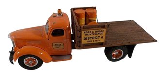 1:34 1949 International KB-8 Stake Bed Truck "State Highway Department" ***No Box***