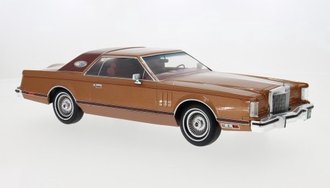 1:18 1978 Lincoln Continental Mark V (Copper) **Missing Hood Ornament, License Plate & Headlights** 1:18 1978 Lincoln Continental Mark V (Copper) **Missing Hood Ornament, License Plate & Headlights**