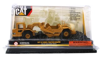 1:64 CAT 611 Wheel Tractor Scraper (Yellow)  ***Opened Box*** 1:64 CAT 611 Wheel Tractor Scraper (Yellow)  ***Opened Box***
