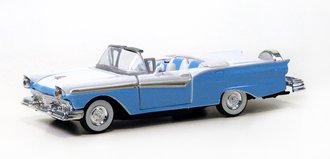 1:43 1957 Ford Fairlane Convertible (Blue/White) *** No Original Box ***
