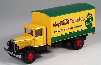 1:64 Mack BM Box Van "Mayflower Transit Co." *** No Original Box *** 1:64 Mack BM Box Van "Mayflower Transit Co." *** No Original Box ***