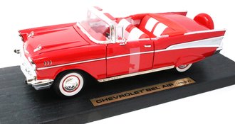 1:18 1957 Chevy Bel Air Convertible (Red)