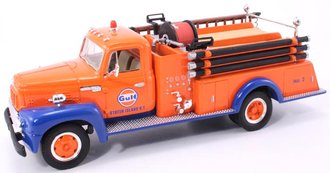 1957 International R-190 Fire Truck "Gulf Oil" 1957 International R-190 Fire Truck "Gulf Oil"