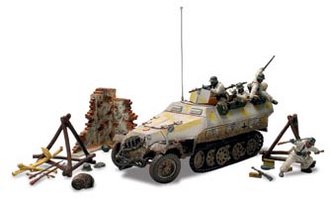 1:32 German Sd. Kfz. 251/1 Hanomag "Eastern Front, 1944" 1:32 German Sd. Kfz. 251/1 Hanomag "Eastern Front, 1944"