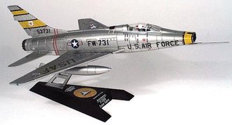 F-100D Super Sabre "Lt. Engle" F-100D Super Sabre "Lt. Engle"